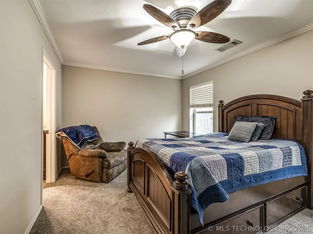 6301 S 5th Avenue Broken Arrow, OK 74011