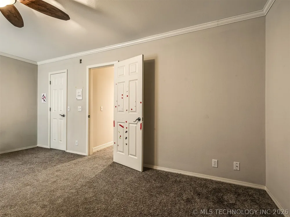 6301 S 5th Avenue Broken Arrow, OK 74011