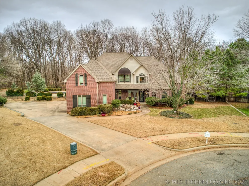 6301 S 5th Avenue Broken Arrow, OK 74011