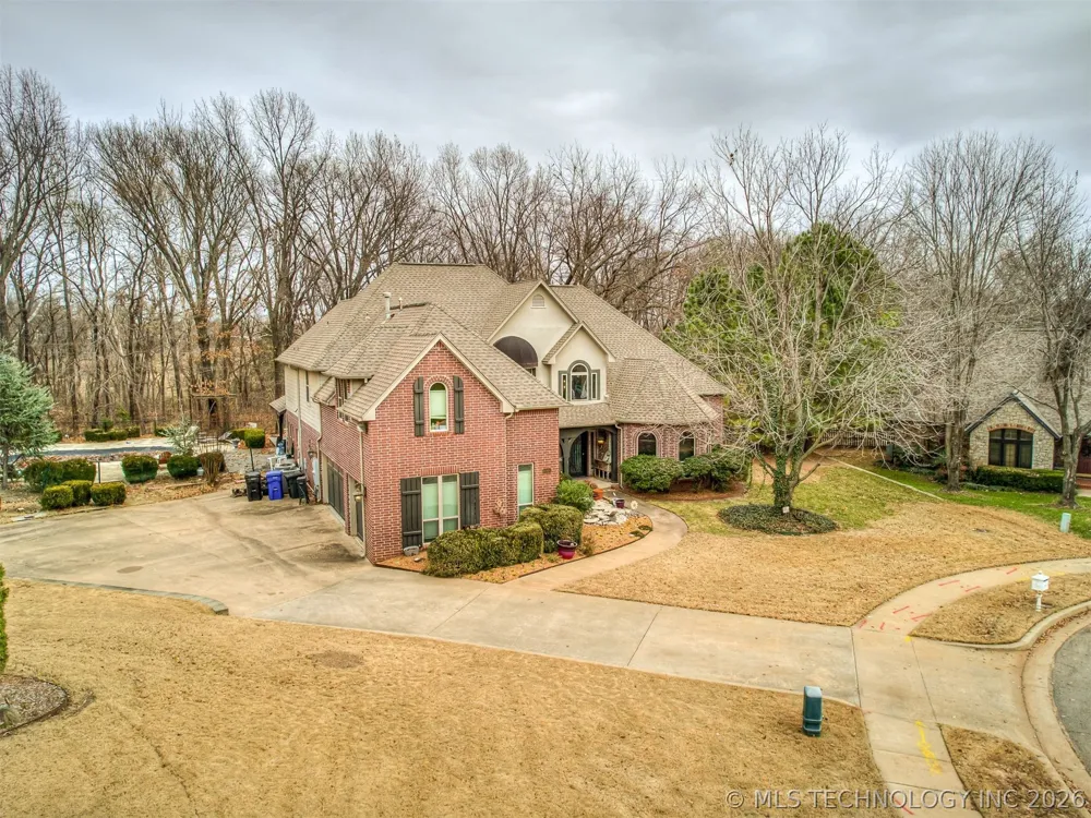 6301 S 5th Avenue Broken Arrow, OK 74011