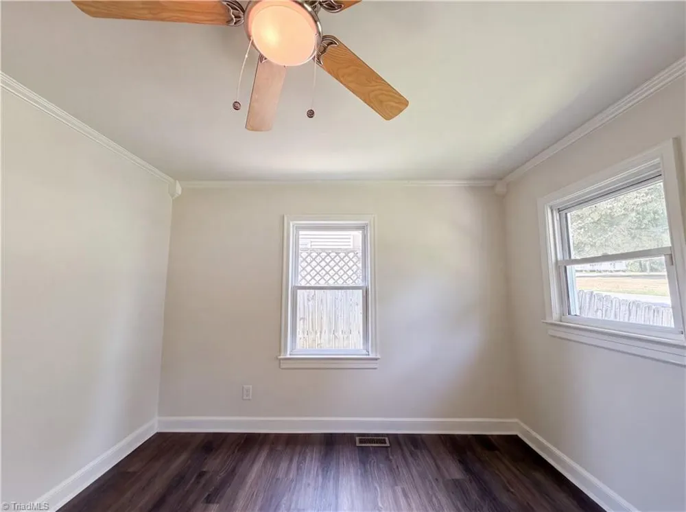 718 Hardeman Street Thomasville, NC 27360