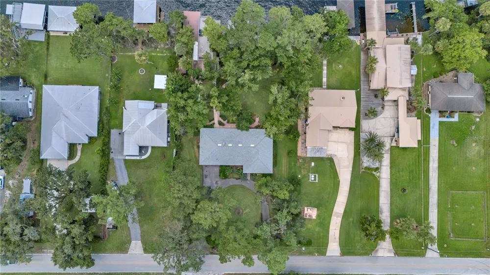 1940 ALICE DRIVE Astor, FL 32102