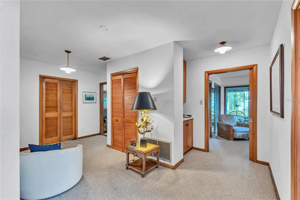 1940 ALICE DRIVE Astor, FL 32102