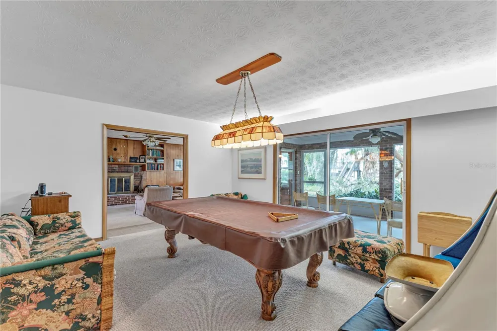 1940 ALICE DRIVE Astor, FL 32102