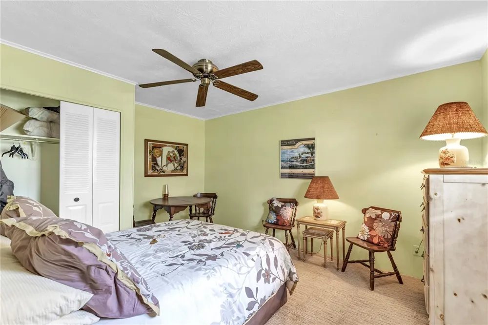 1940 ALICE DRIVE Astor, FL 32102