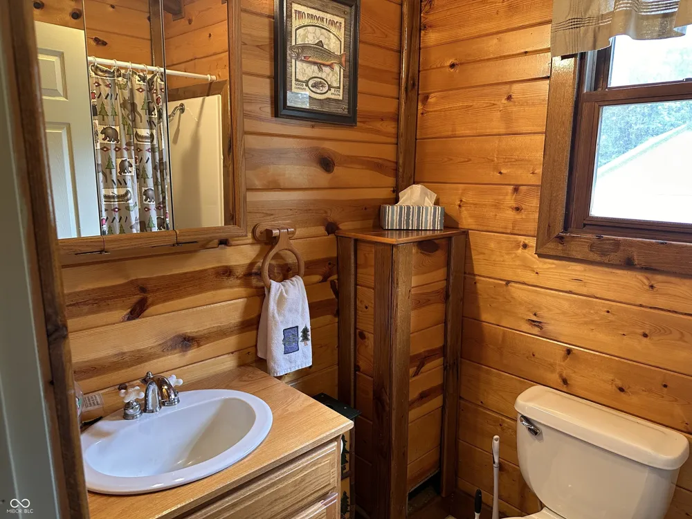 5988 Gentry Road Freedom, IN 47431