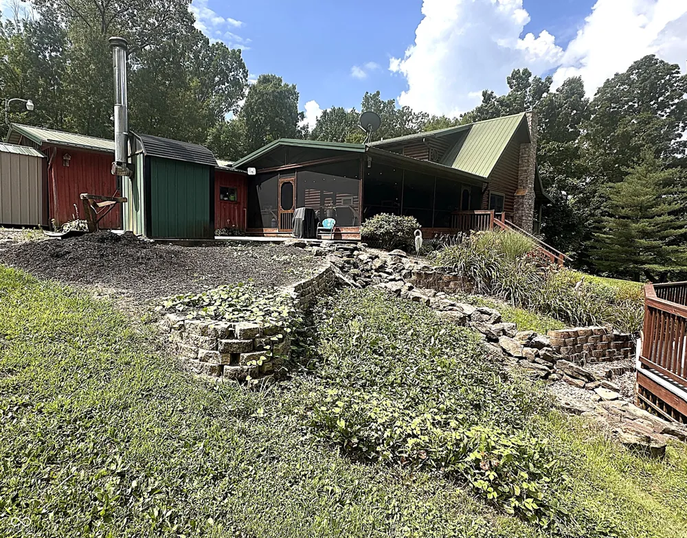 5988 Gentry Road Freedom, IN 47431