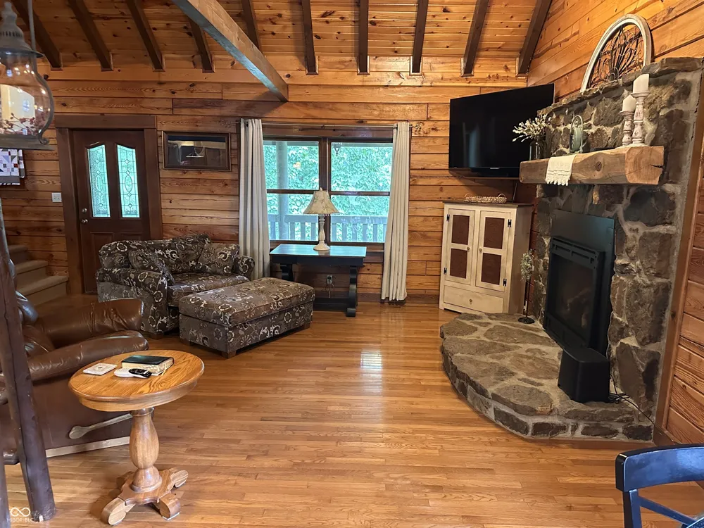 5988 Gentry Road Freedom, IN 47431