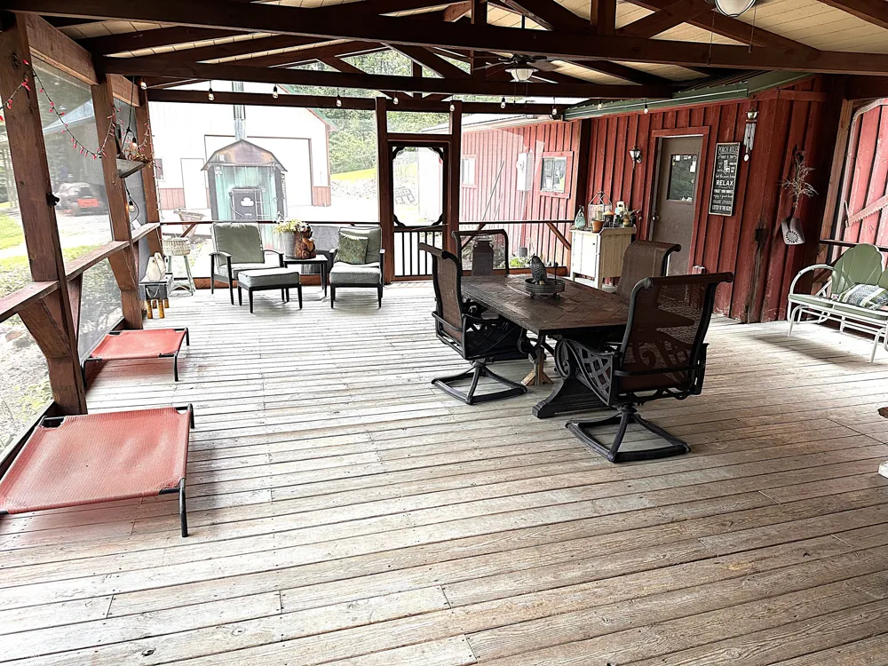 5988 Gentry Road Freedom, IN 47431