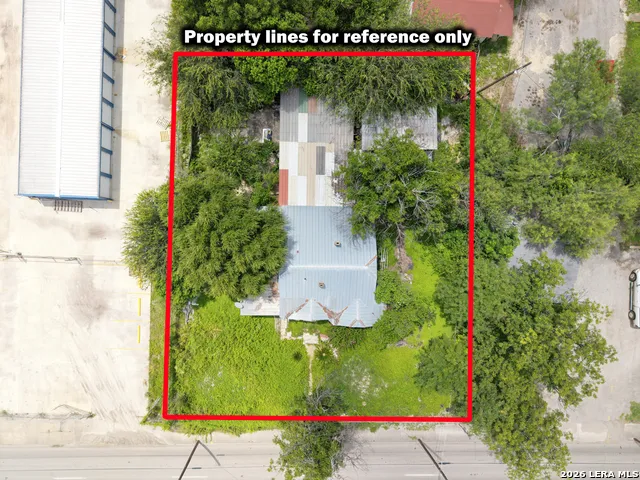 555 W Main St Uvalde, TX 78801