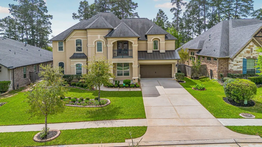 1006 Blossom Field Lane Pinehurst, TX 77362