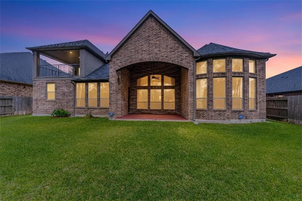 1006 Blossom Field Lane Pinehurst, TX 77362