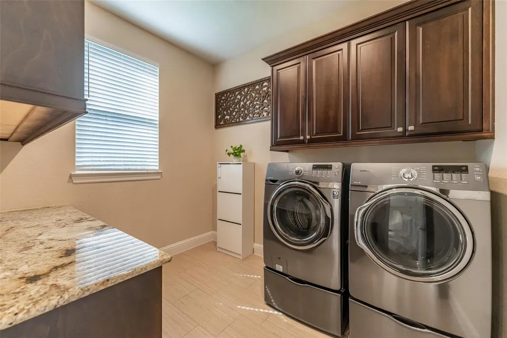 1006 Blossom Field Lane Pinehurst, TX 77362