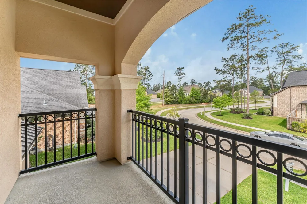 1006 Blossom Field Lane Pinehurst, TX 77362