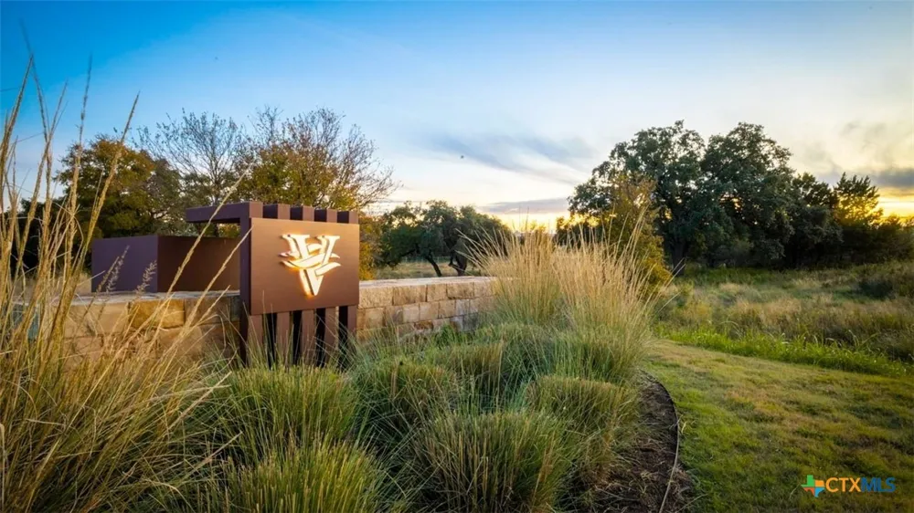 1819 Haecker View New Braunfels, TX 78132