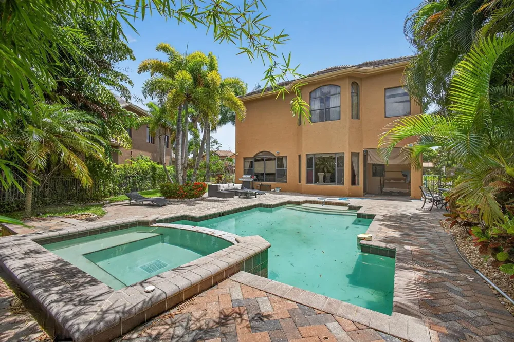 3501 Collonade Drive Wellington, FL 33449