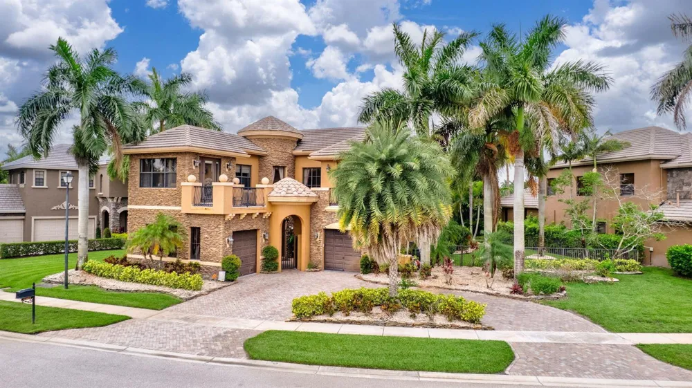 3501 Collonade Drive Wellington, FL 33449