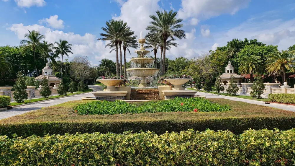 3501 Collonade Drive Wellington, FL 33449