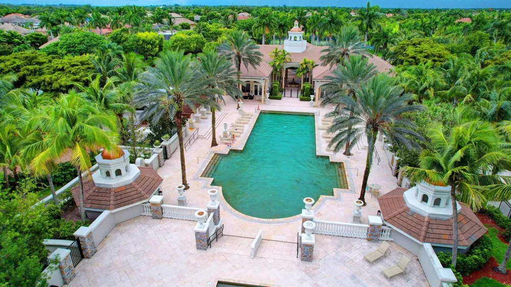 3501 Collonade Drive Wellington, FL 33449