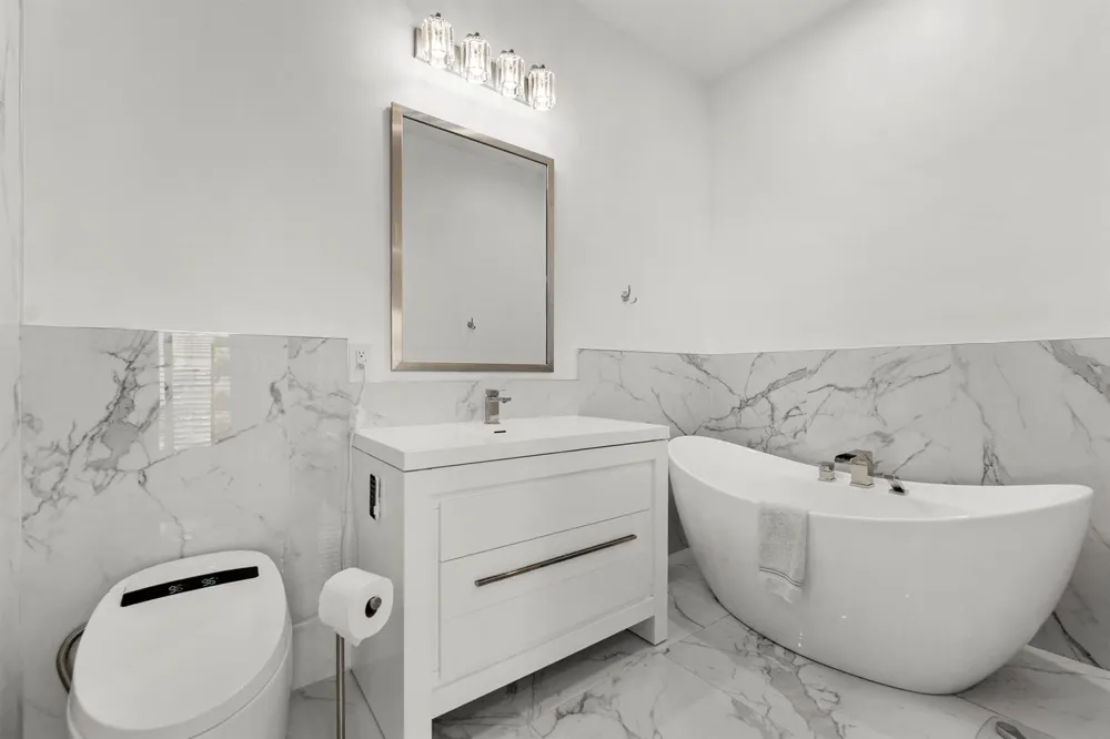 430 SUNSET DRIVE Pompano Beach, FL 33062