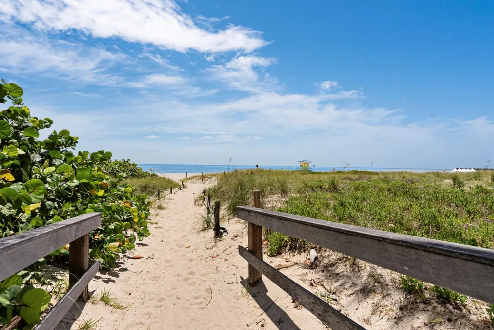 430 SUNSET DRIVE Pompano Beach, FL 33062