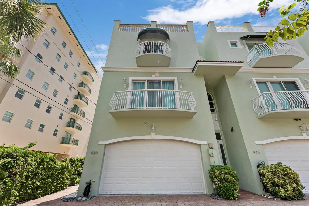 430 SUNSET DRIVE Pompano Beach, FL 33062
