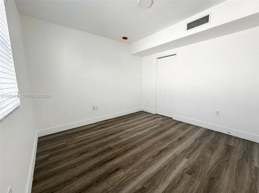 1710 NW 1st Ct #3 Miami, FL 33136