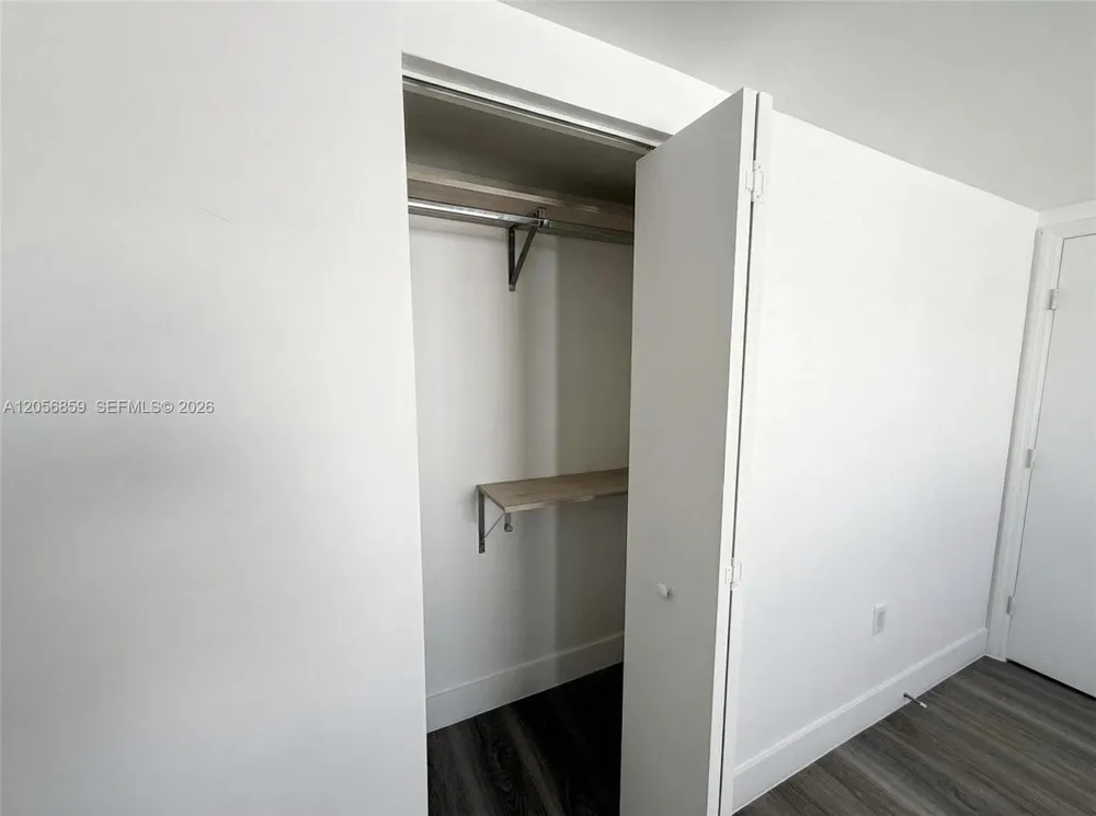 1710 NW 1st Ct #3 Miami, FL 33136