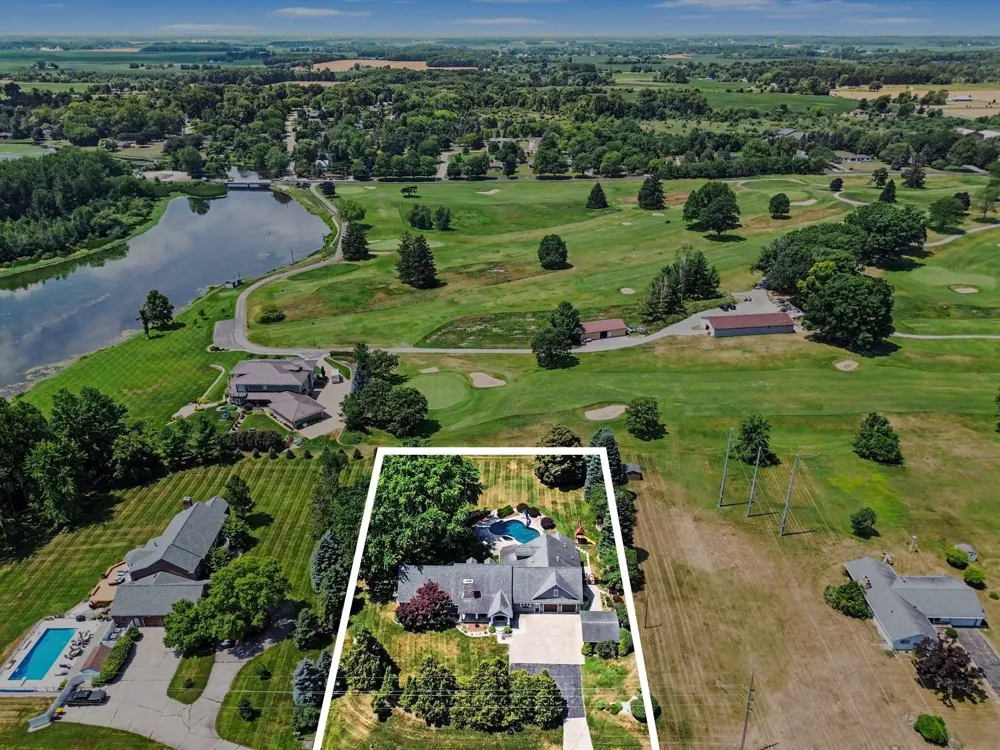 115 Golfside Drive Alma City, MI 48801