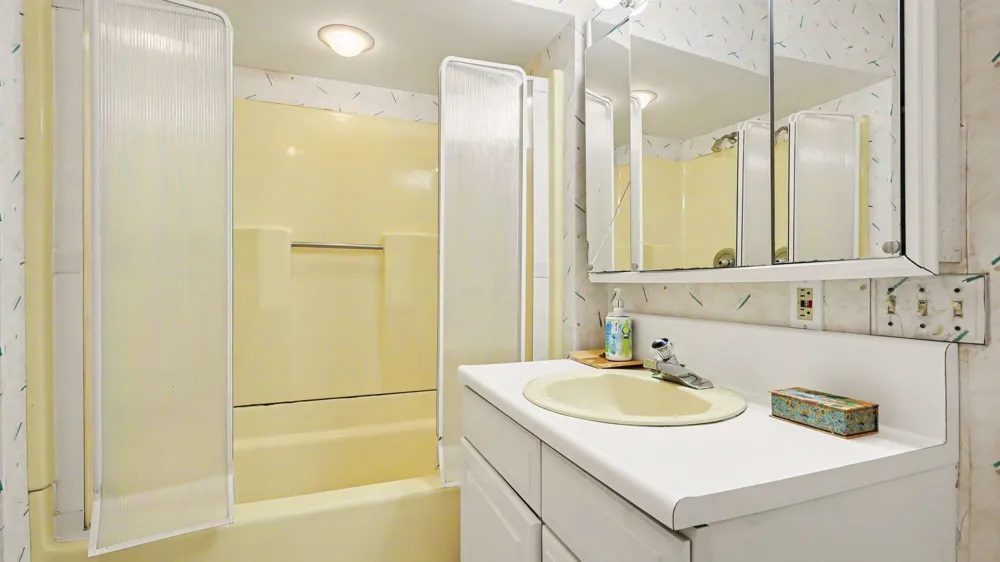 115 Golfside Drive Alma City, MI 48801