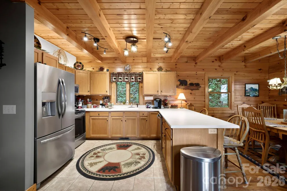 394 Hickory Drive Waynesville, NC 28786