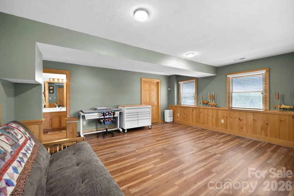 394 Hickory Drive Waynesville, NC 28786