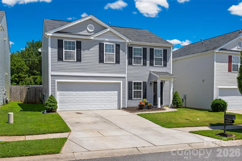 1772 Eastway Drive Dallas, NC 28034