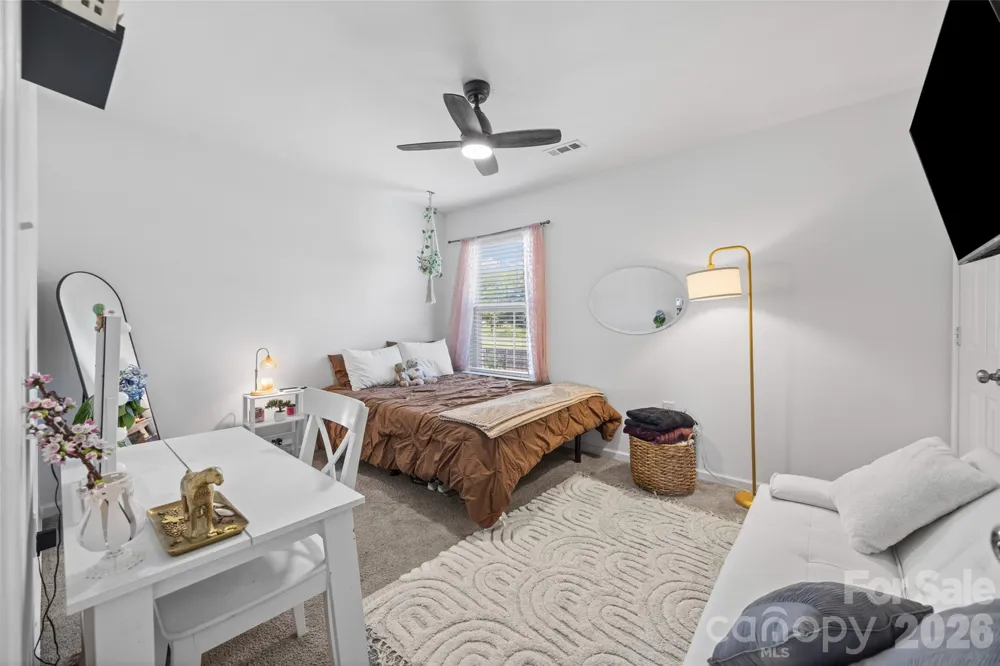 1772 Eastway Drive Dallas, NC 28034