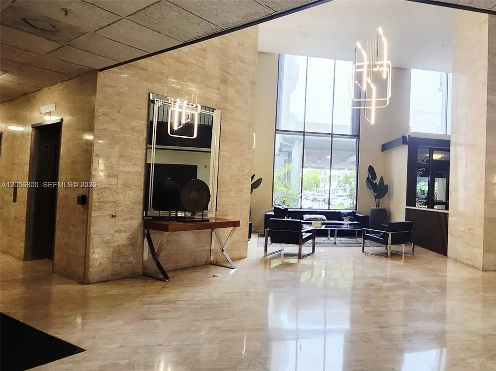 2750 NE 183rd St #1701 Aventura, FL 33160