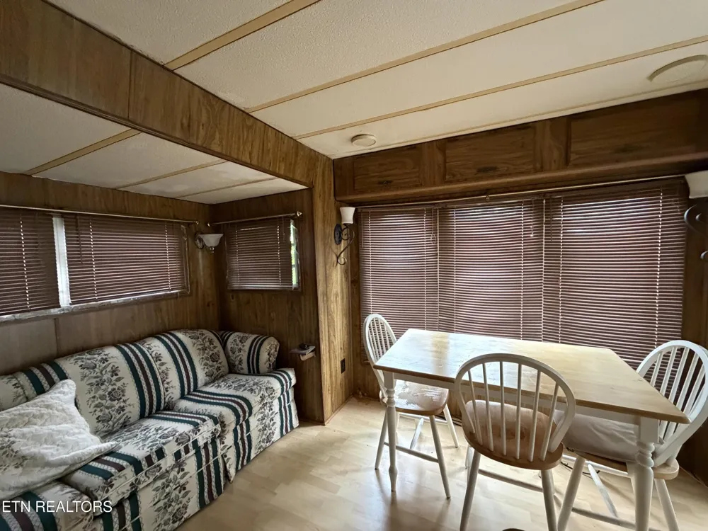 160 Apache Tr Crossville, TN 38572