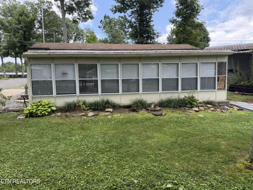 160 Apache Tr Crossville, TN 38572