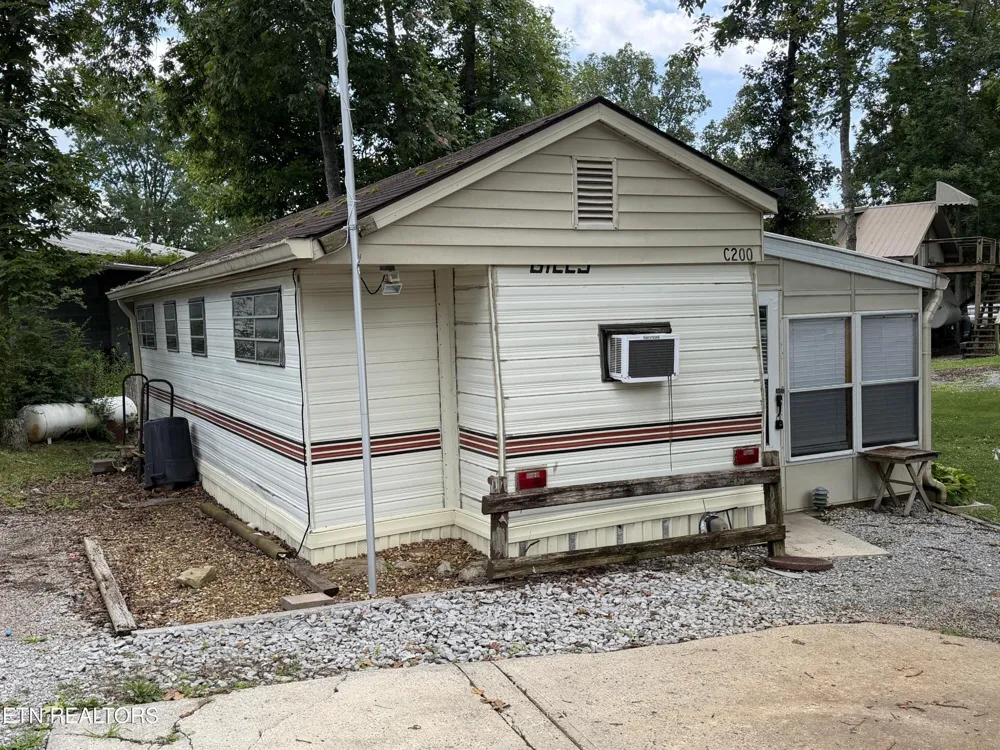 160 Apache Tr Crossville, TN 38572
