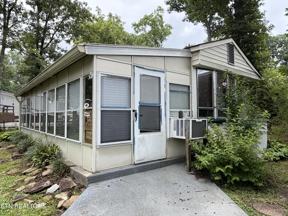 160 Apache Tr Crossville, TN 38572