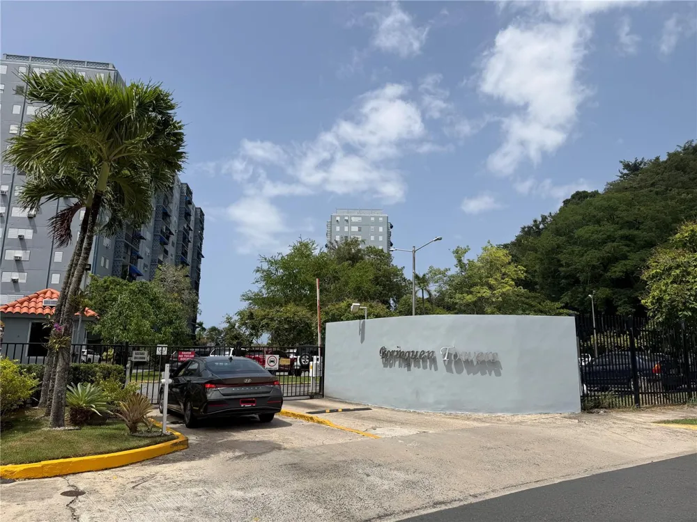 Apt 207 BORINQUEN TOWERS #207 San Juan, PR 00920