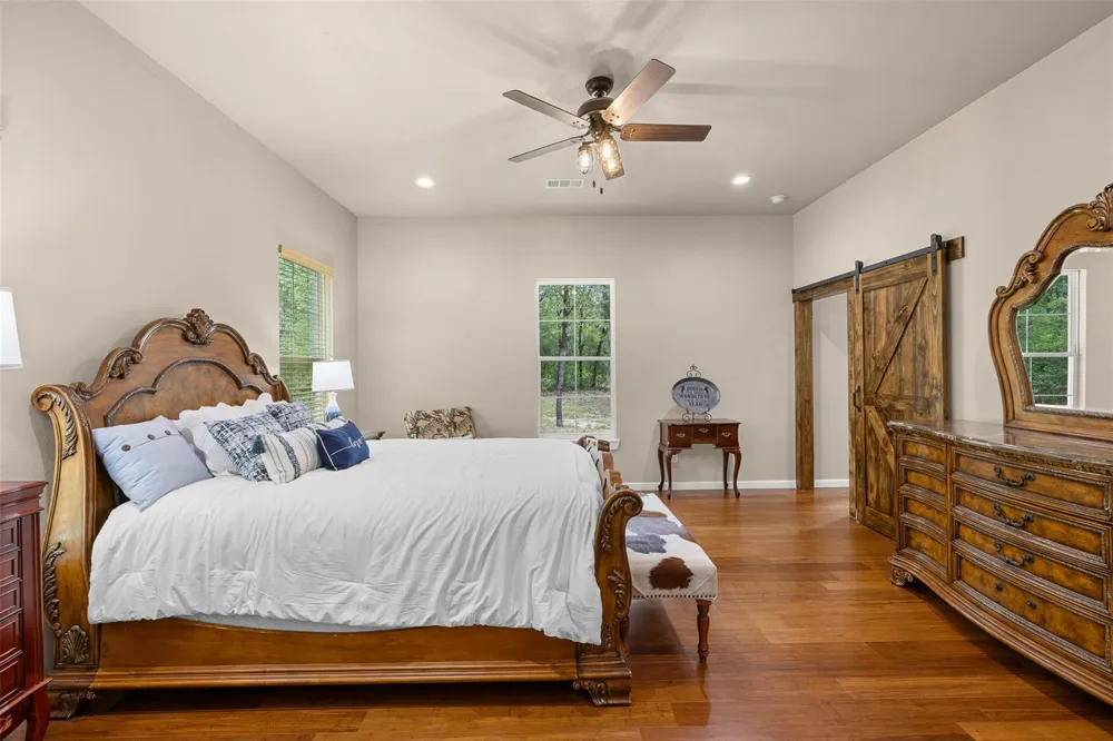 6944 County Road 132 Somerville, TX 77879