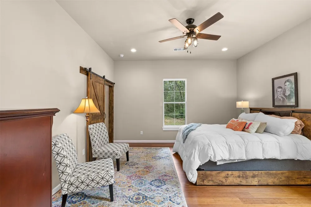 6944 County Road 132 Somerville, TX 77879