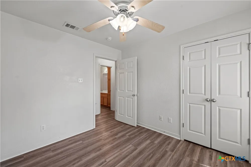 200 Dale Earnhardt Drive Harker Heights, TX 76548