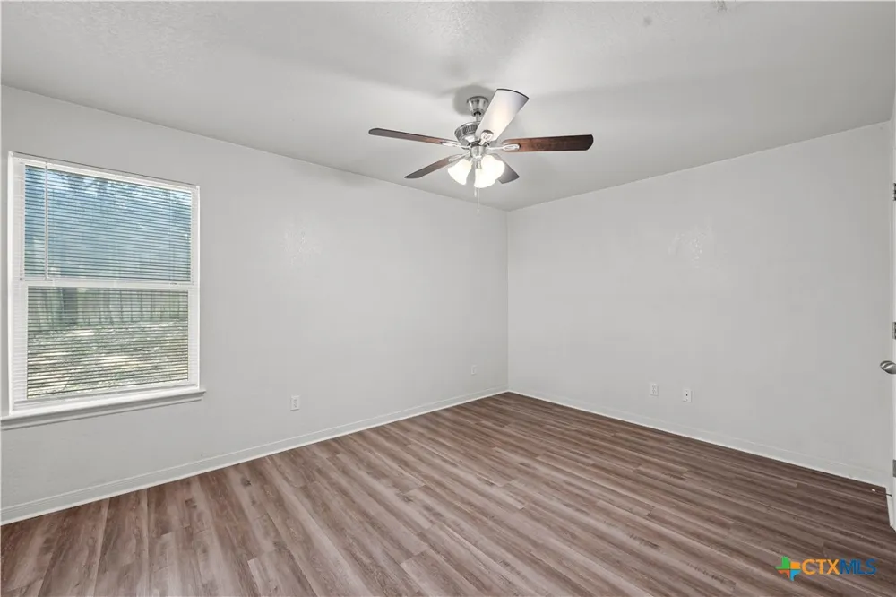 200 Dale Earnhardt Drive Harker Heights, TX 76548