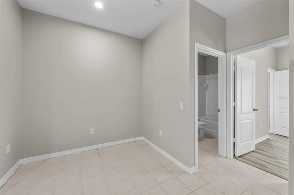 12948 KINGS CROSSING DRIVE Gibsonton, FL 33534