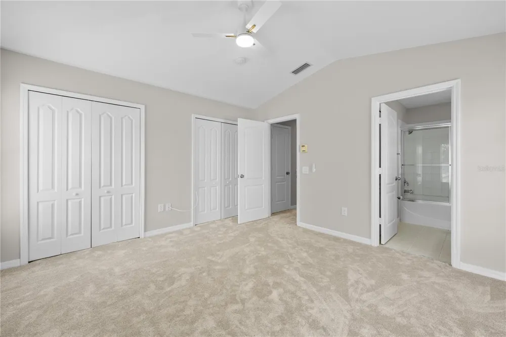 12948 KINGS CROSSING DRIVE Gibsonton, FL 33534