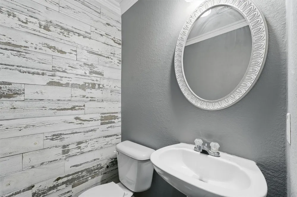 426 Mystic Glen Loop Kingwood, TX 77339