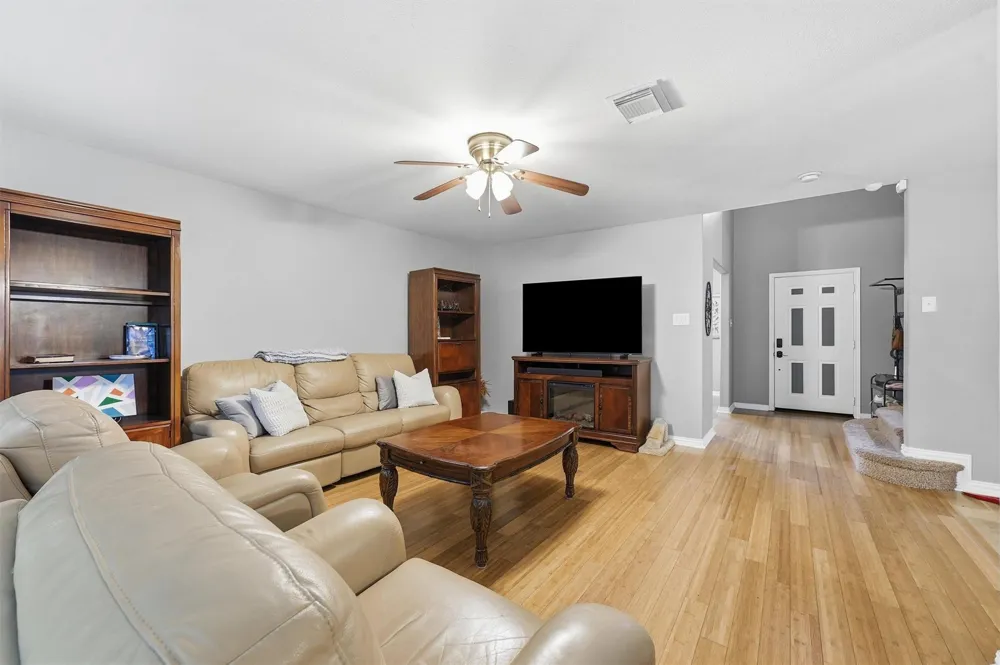 426 Mystic Glen Loop Kingwood, TX 77339