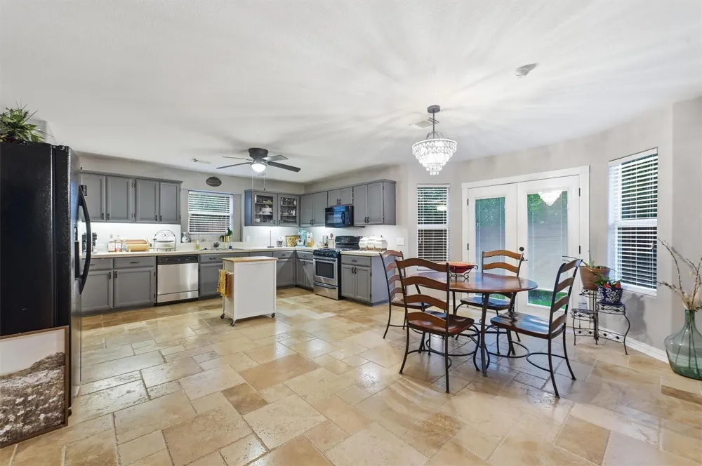 426 Mystic Glen Loop Kingwood, TX 77339