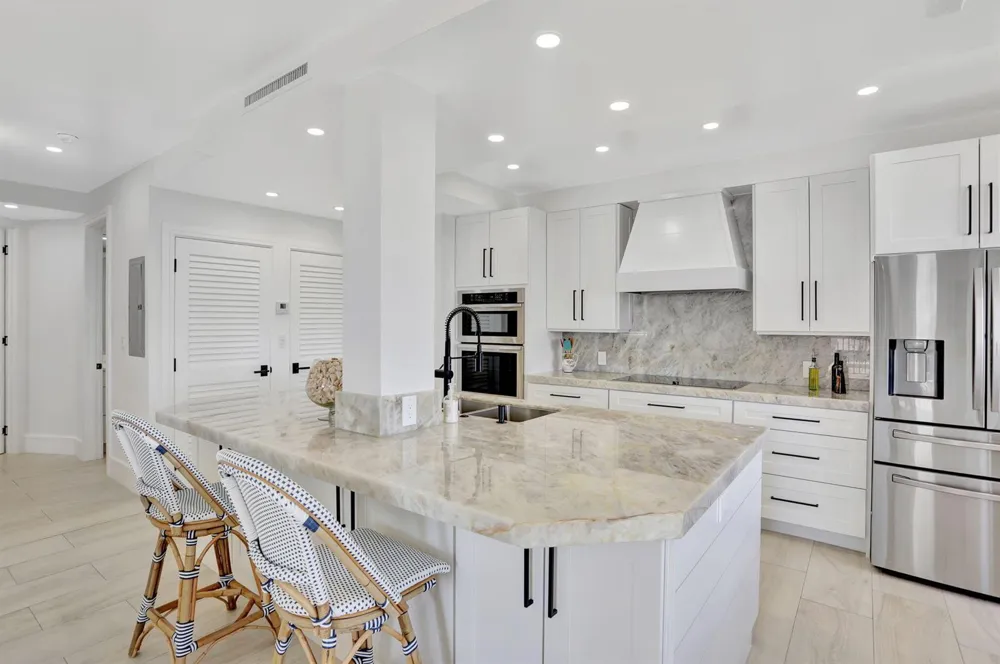 1149 Hillsboro Mile #112 Hillsboro Beach, FL 33062